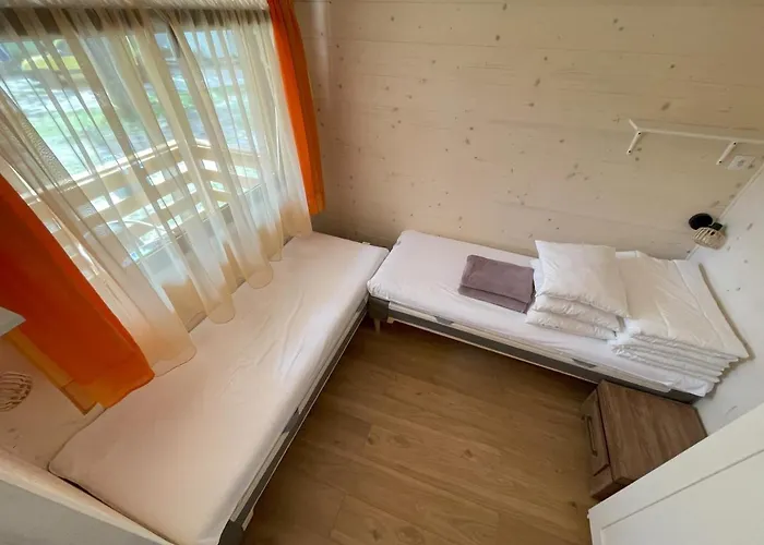 Osrodek Polaris * Dziwnówek