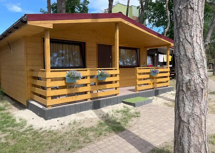 Osrodek Polaris * Dziwnówek